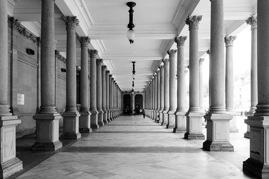 Photo wallpaper: Among black and white columns | Demural®