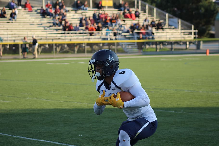 Man Playing Football, action, American football, athlete, audience