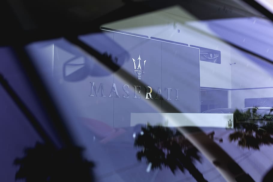 Maserati logo, lima, perú, vehicle, transportation, aircraft, HD wallpaper