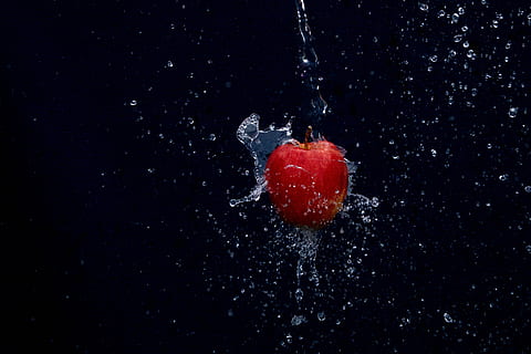 apple, fruit, sparkling, fresh, healthy, food, nutrition, bio HD wallpaper