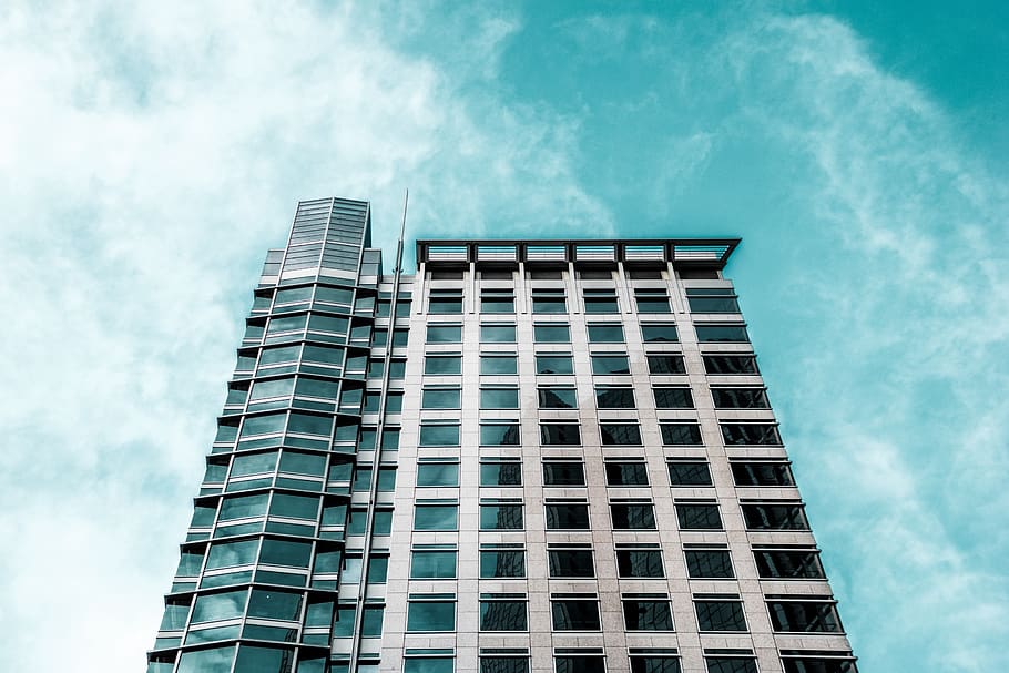 gray concrete building, office building, condo, housing, urban HD wallpaper