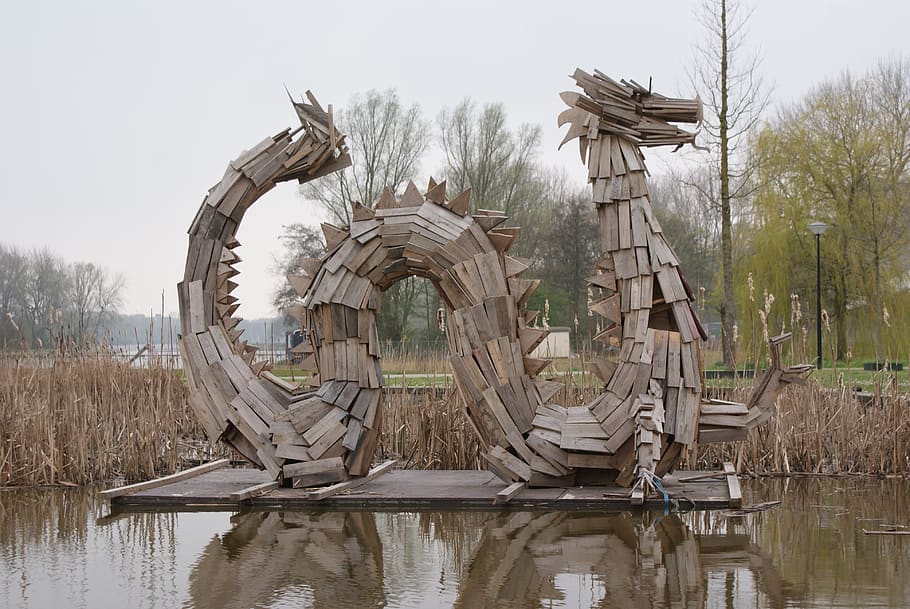 dragon, carving, statue, claw, park, totem, water, tree, nature HD wallpaper