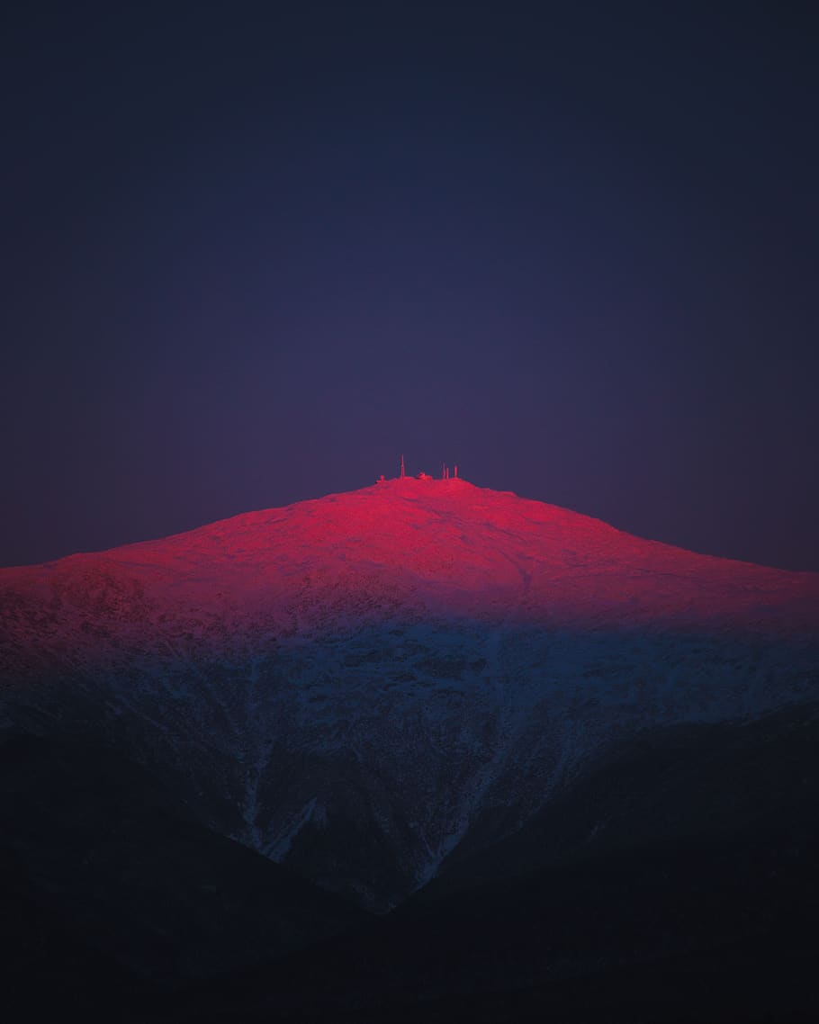 nature, outdoors, mountain, mountain range, peak, space, astronomy HD wallpaper