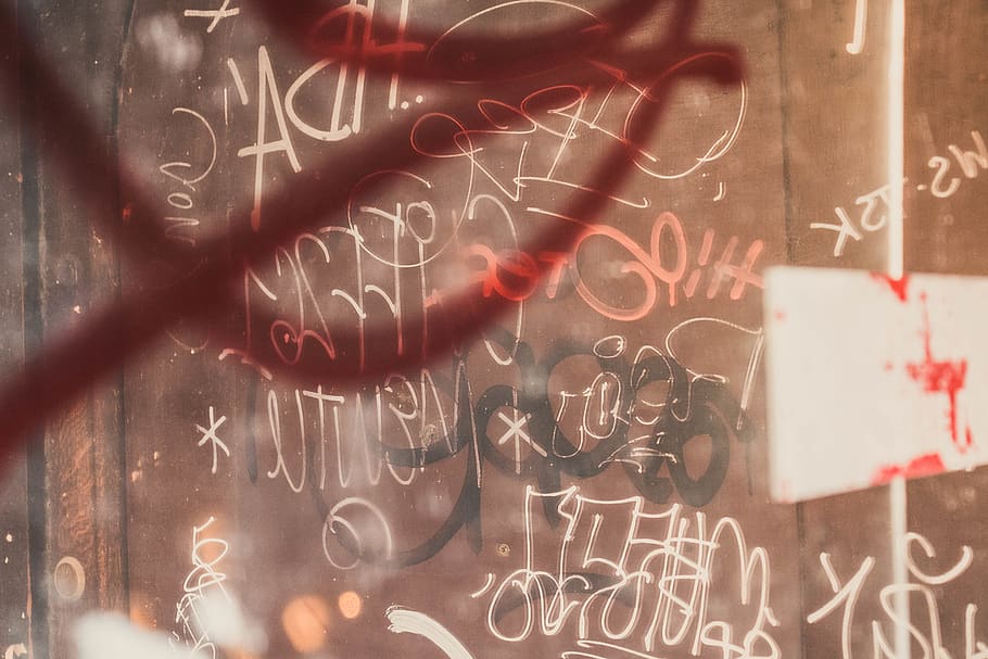 multicolored wall markings, graffiti, mirror, bokeh, old, rough HD wallpaper