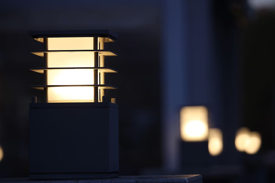 lighting, lights, evening, lamp, night, fence, dark, blue, illuminated HD wallpaper