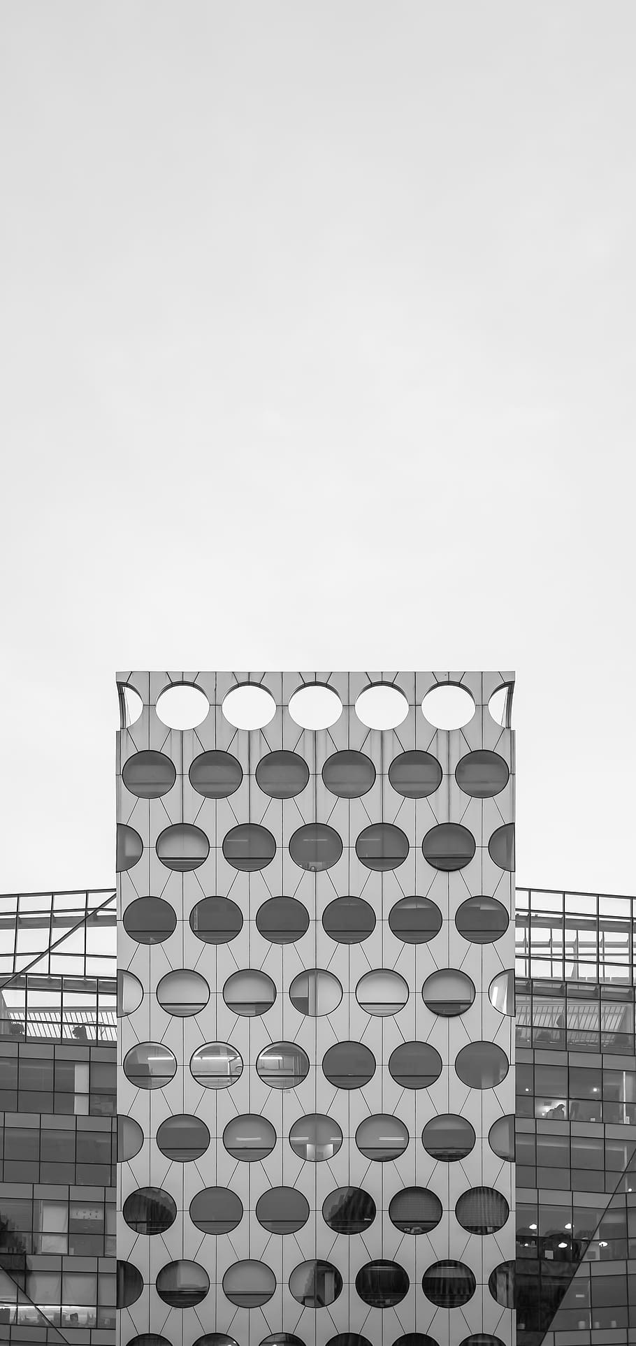 gray mesh panel, amusement park, rug, construction, building HD wallpaper