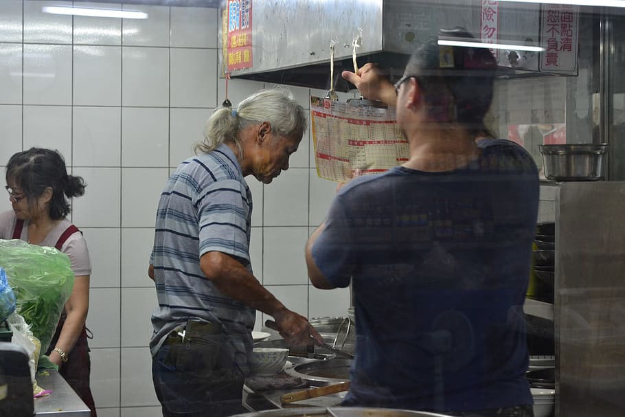 taiwan, taichung second market, men, group of people, indoors, HD wallpaper