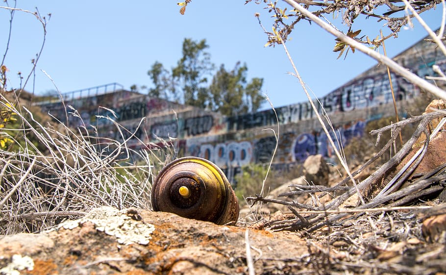 spray, paint, can, graffiti, dam, abandoned, spraypaint, rust HD wallpaper