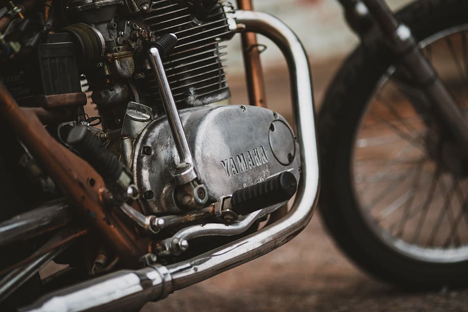 silver Yamaha motorcycle engine display, machine, transportation HD wallpaper