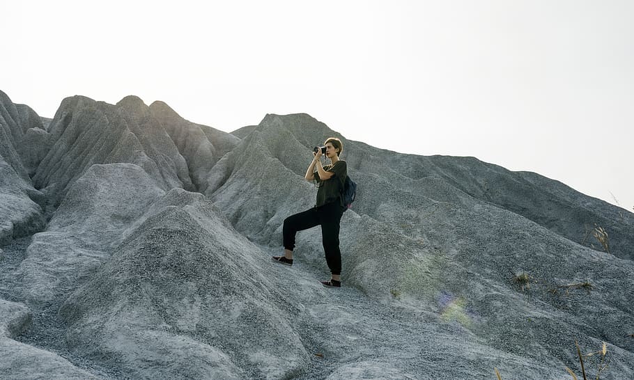 Woman Standing In Front of Mountain, activity, adventure, camera HD wallpaper