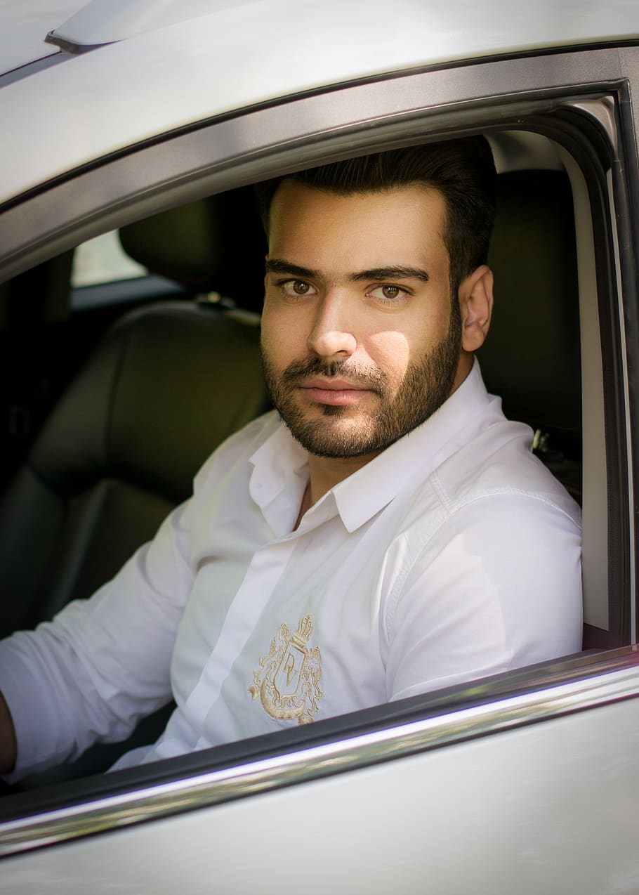 man in driver seat, person, human, people, grey, face, beard HD wallpaper