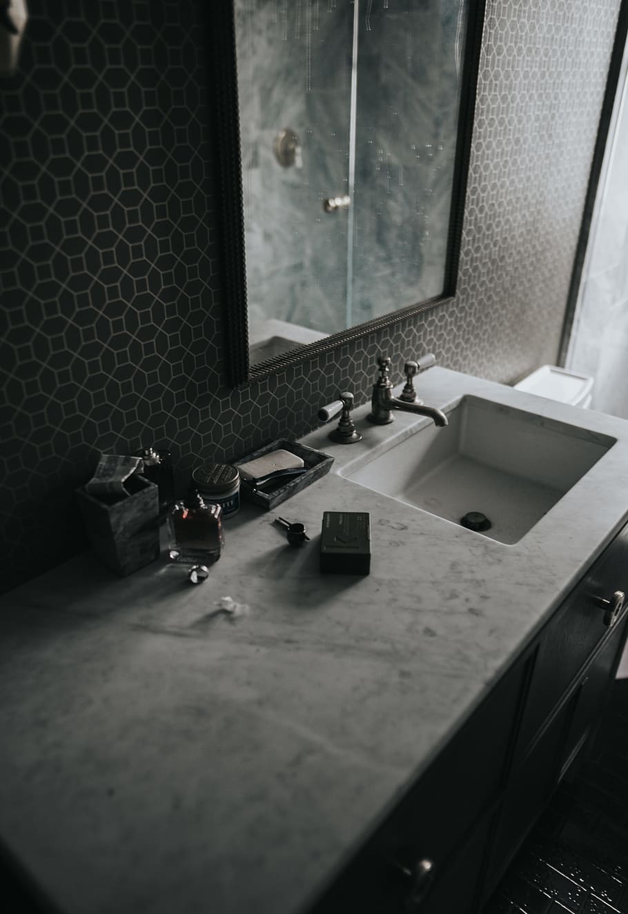 grayscale photo of faucet, tile, bathroom, ring, minimal, minimalist HD wallpaper