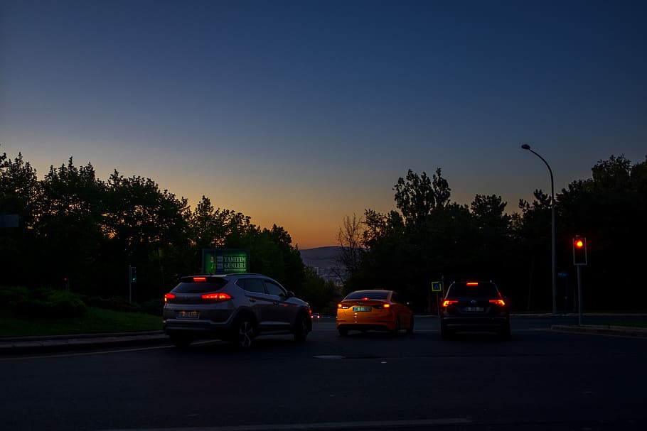 city, light, sunset, sky, cars, car lamb, road, street, traffic HD wallpaper