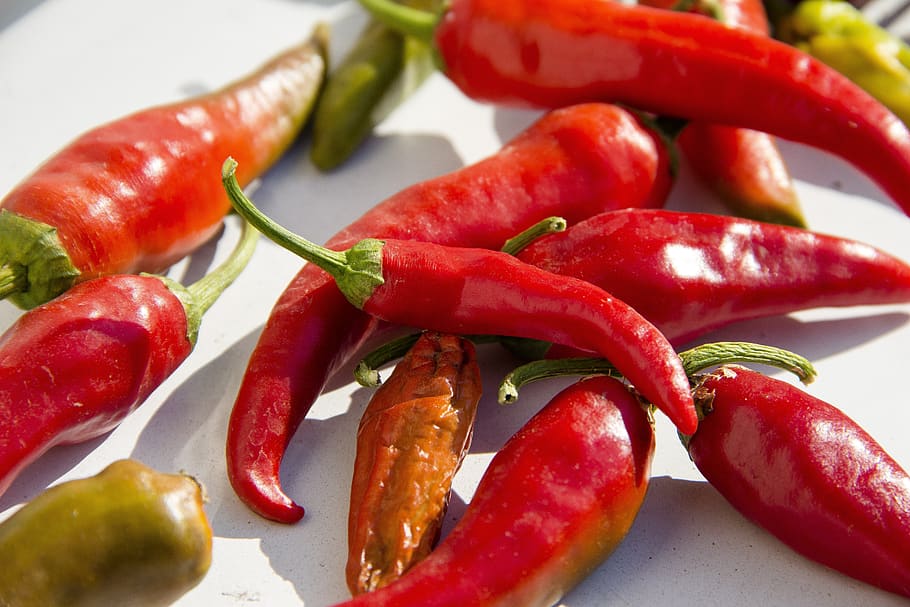 red, pepper, vegetables, nutrition, healthy, chile, vitamins HD wallpaper