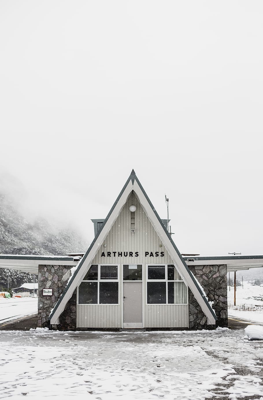 Arthurs Pass house, building, cottage, housing, arthur's pass HD wallpaper