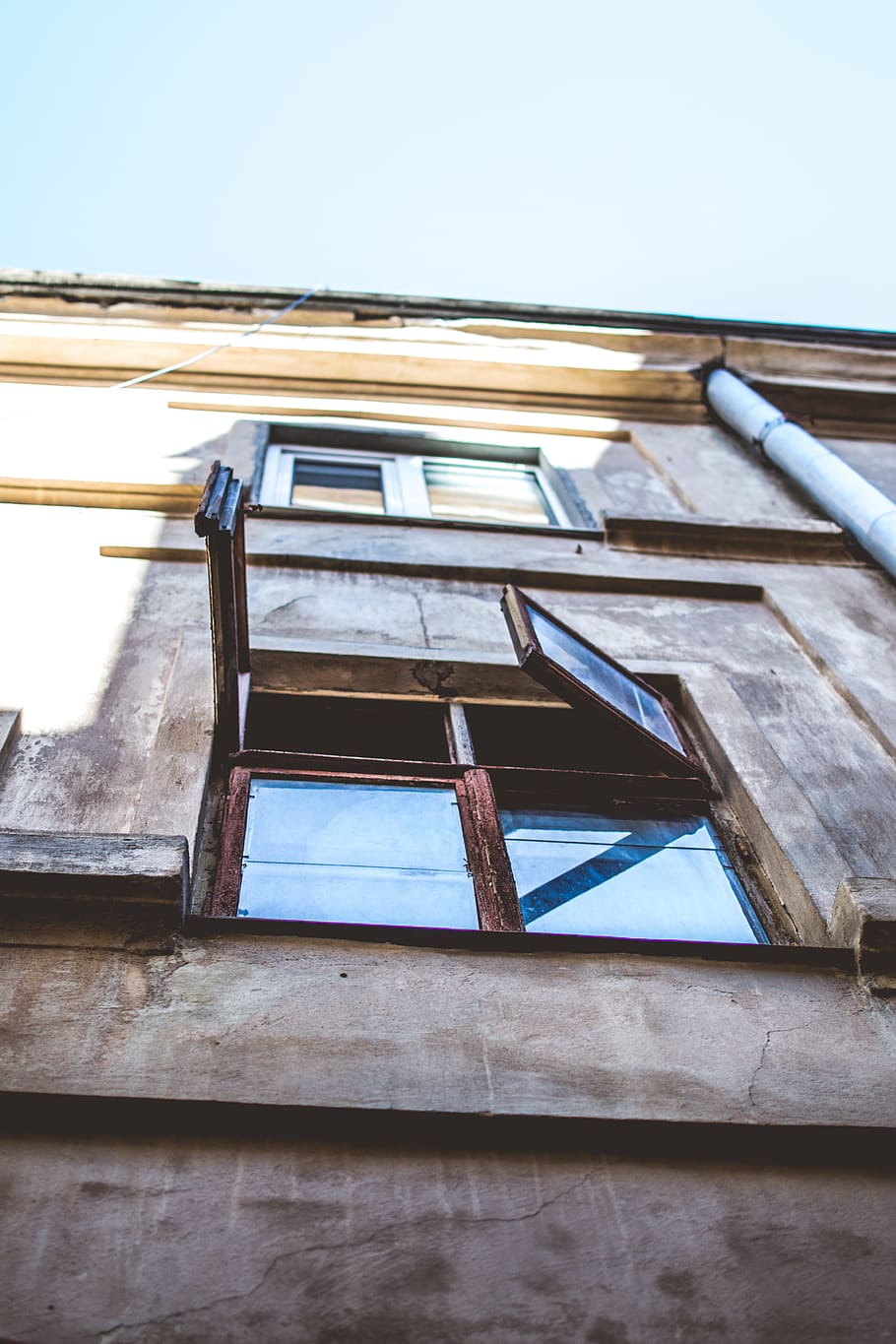clear glass window and brown frame during daytime, open, facade HD wallpaper