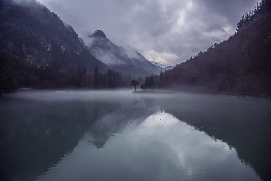 body of water surrounded by mountain during daytime, lake, tree HD wallpaper