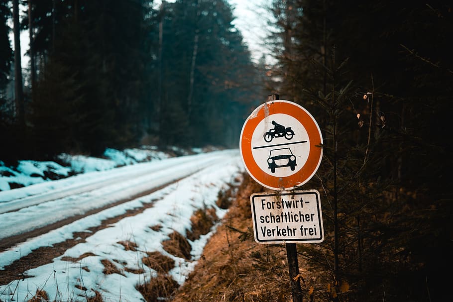 street signage, symbol, road sign, bike, wood, cold, kalt, weather