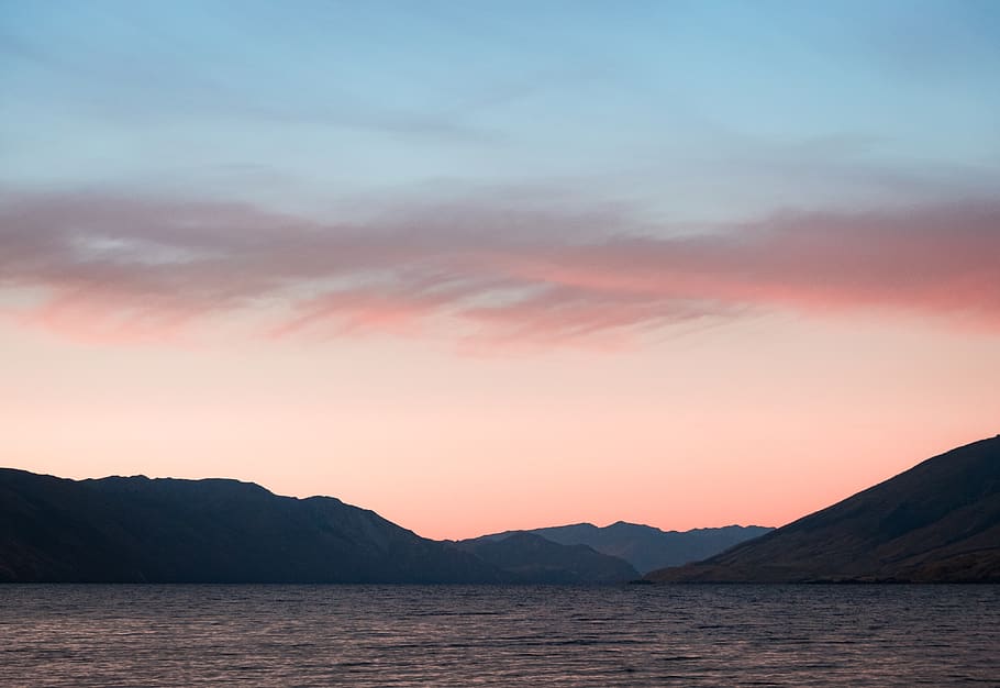 Body of Water With Mountains on Side, background, beach, clouds HD wallpaper