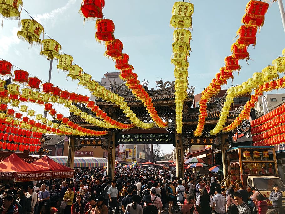 culture-daytime-festival-lanterns.jpg