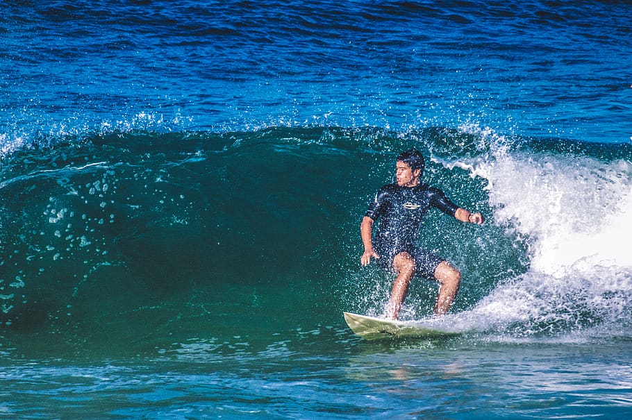 man playing surfboard, water, sea, leisure activity, sport, waterfront HD wallpaper