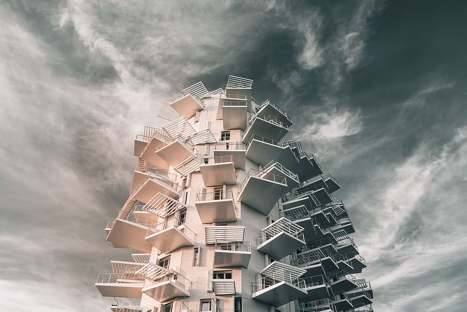gray concrete building during daytime, architecture, built structure HD wallpaper