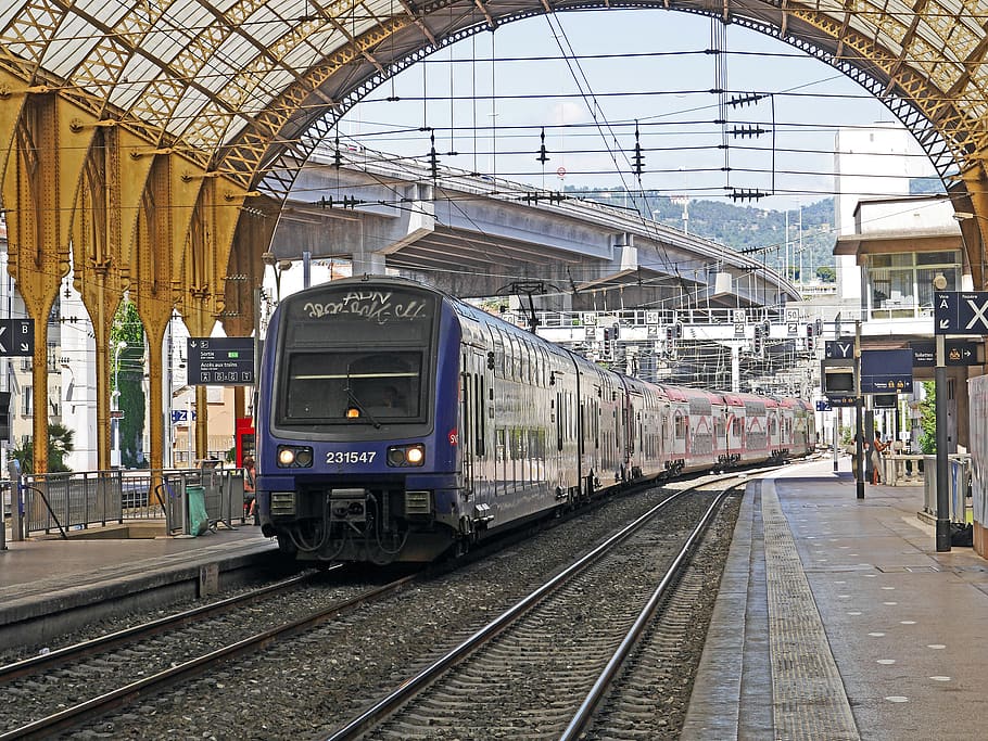 Blue and Gray Train on Station during Daytime, railroads, railways HD wallpaper