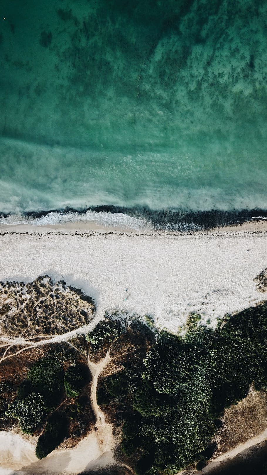 aerial photography of coastline, beach, ocean, shore, topdown HD wallpaper