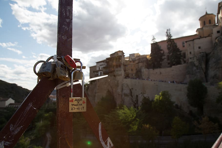 spain, cuenca, depth, lock, love, focus, bridge, architecture HD wallpaper