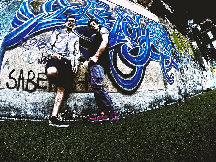 algeria, streets, graffiti, real people, full length, lifestyles HD wallpaper