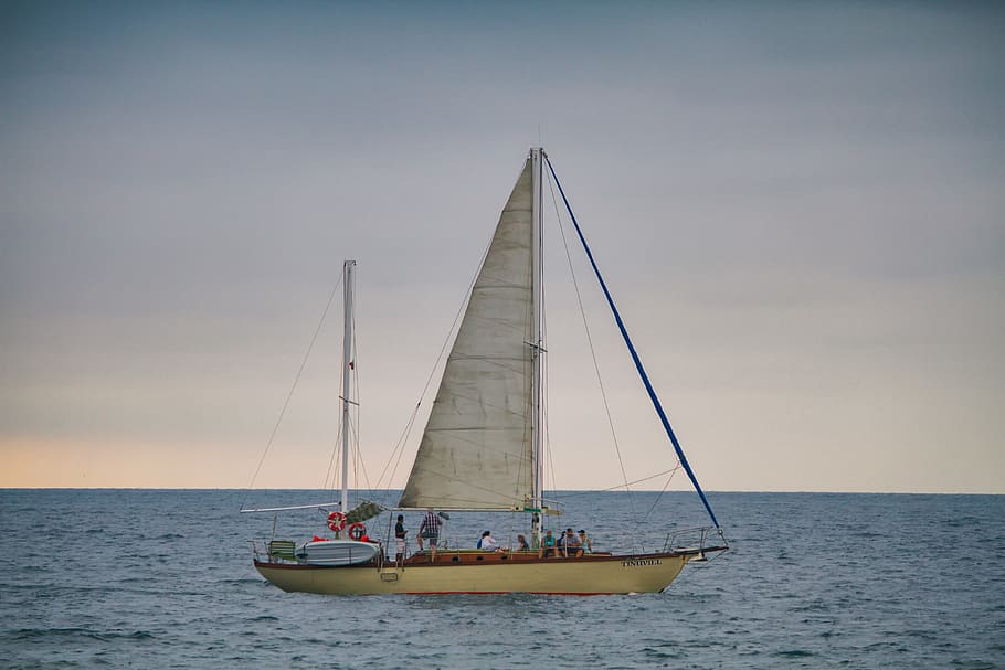 mexico-puerto-vallarta-sail-boat-ocean.jpg