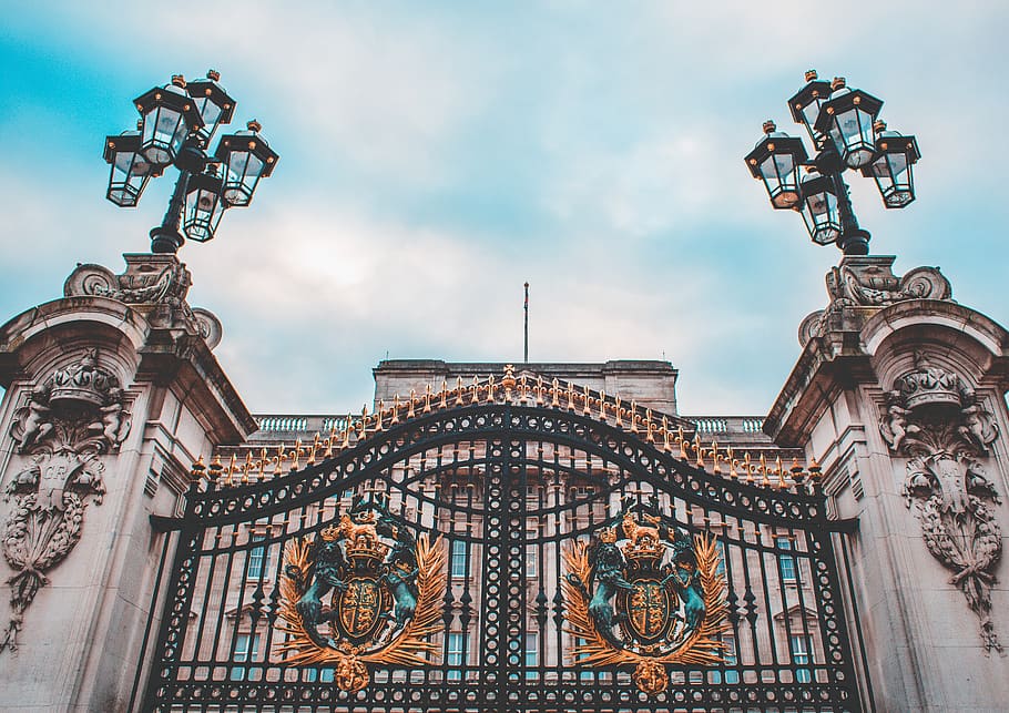 closed black and brown gate, building, architecture, housing HD wallpaper