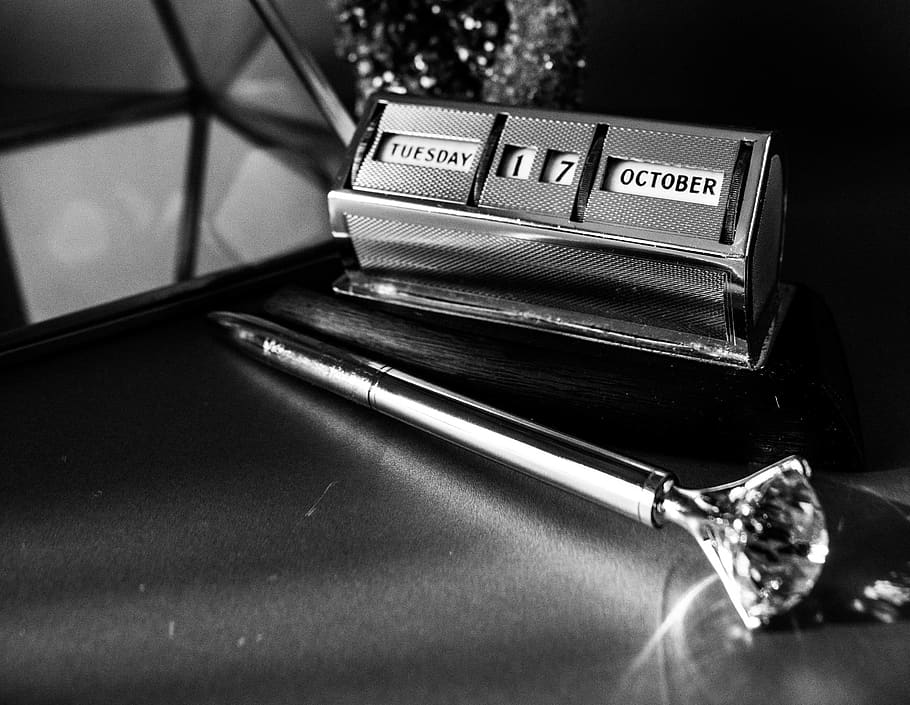 date, calendar, pen, mirror, terrarium, desk, close-up, indoors HD wallpaper