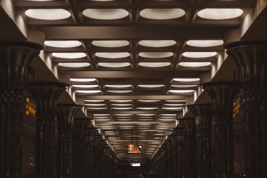 brown concrete building, corridor, uzbekistan, toshkent, tahskent HD wallpaper