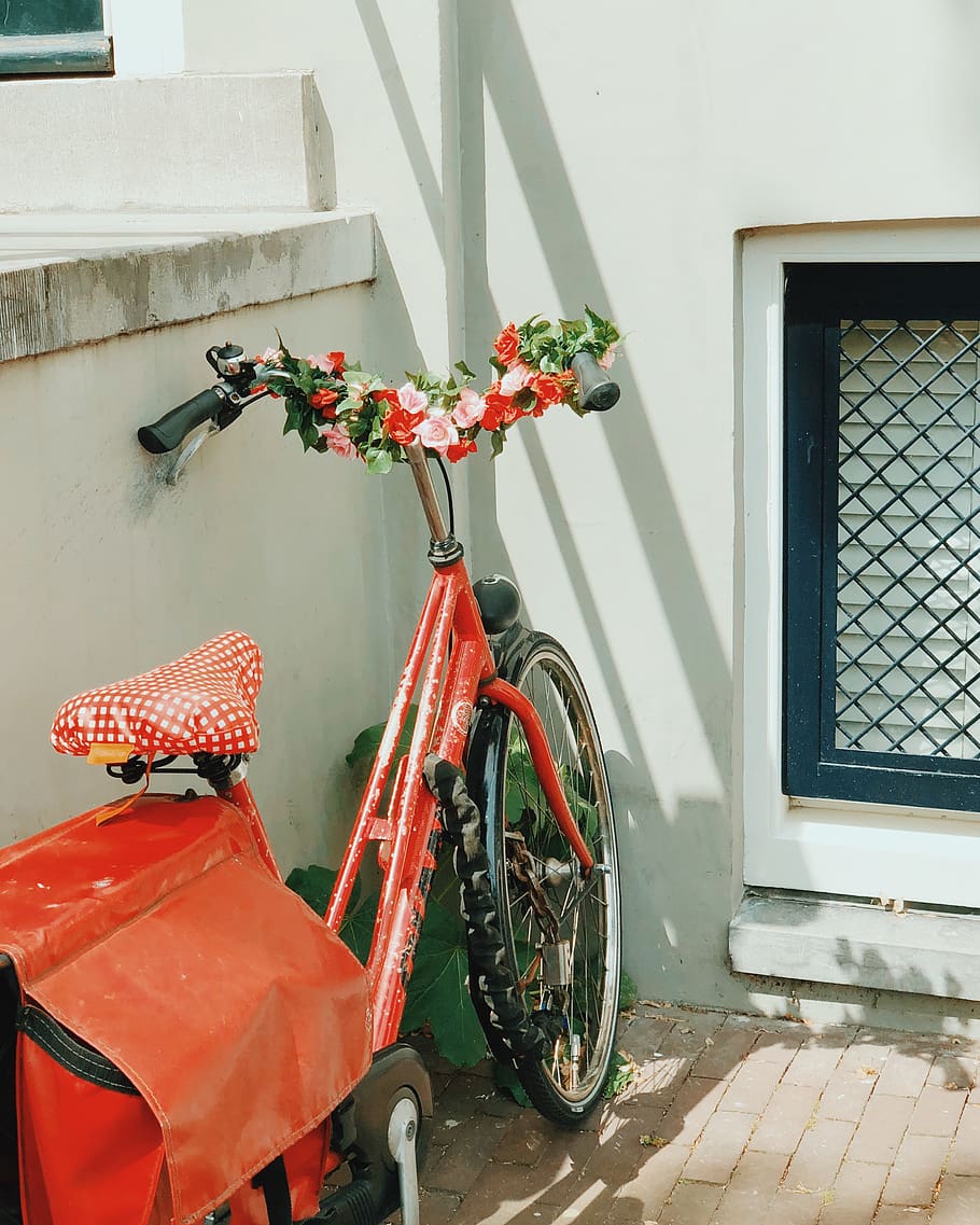red bicycle, mode of transportation, land vehicle, building exterior HD wallpaper