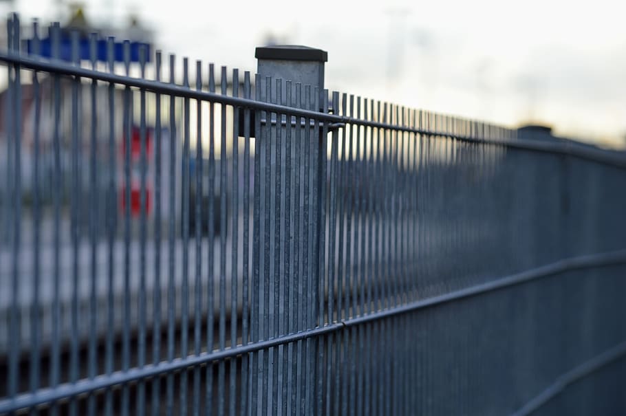 fence, wire, metal, limit, fenced, obstacle, barrier, security HD wallpaper