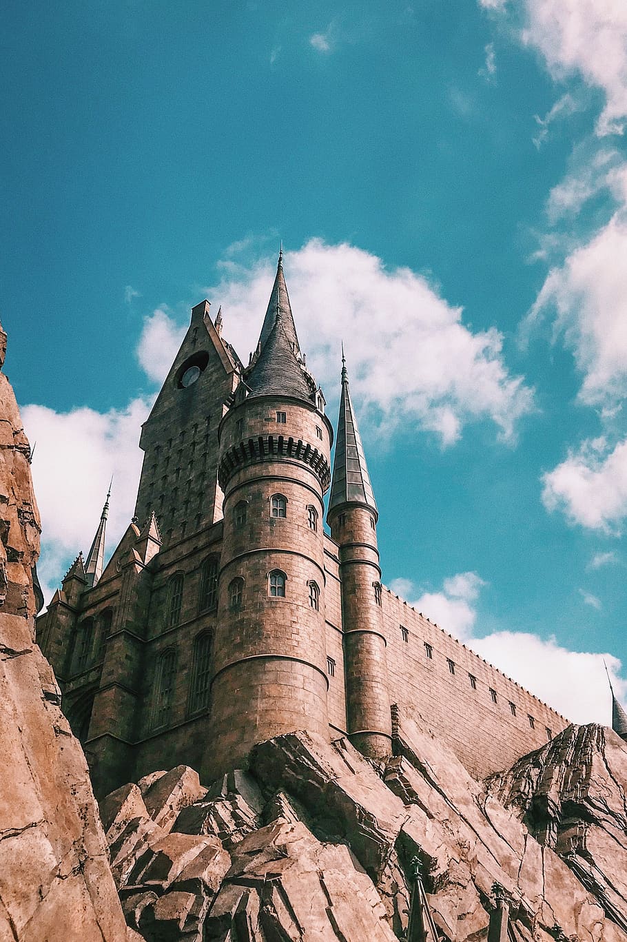 Brown Castle , architecture, building, gothic, tourism, universal studios HD wallpaper