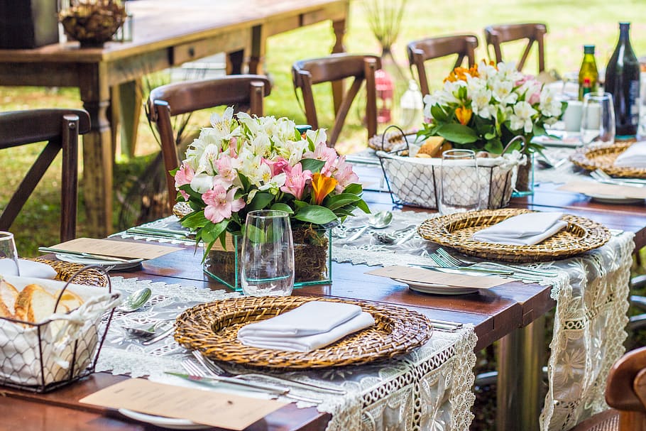 Fine Dining Set on Table, beautiful flowers, bouquets, breads