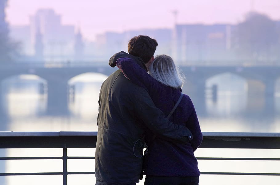 couple, river, pair, romantic, human, love, together, two people HD wallpaper