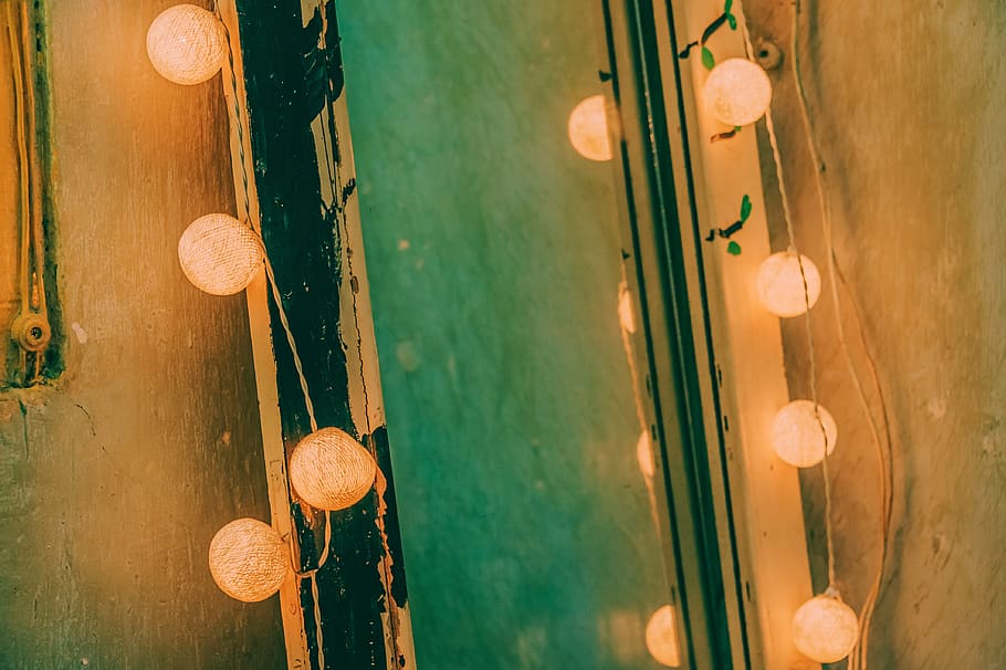 close-up, colors, lights, string lights, wooden, no people, indoors HD wallpaper