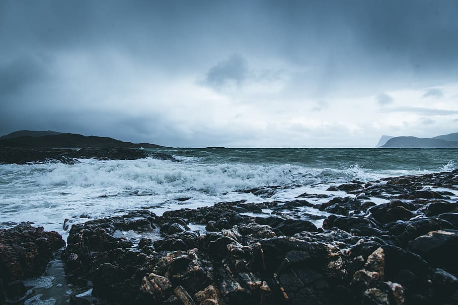 sea waves through rocks, nature, ocean, outdoors, water, shoreline HD wallpaper