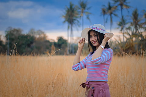 indonesia-model-women-girl-thumbnail.jpg