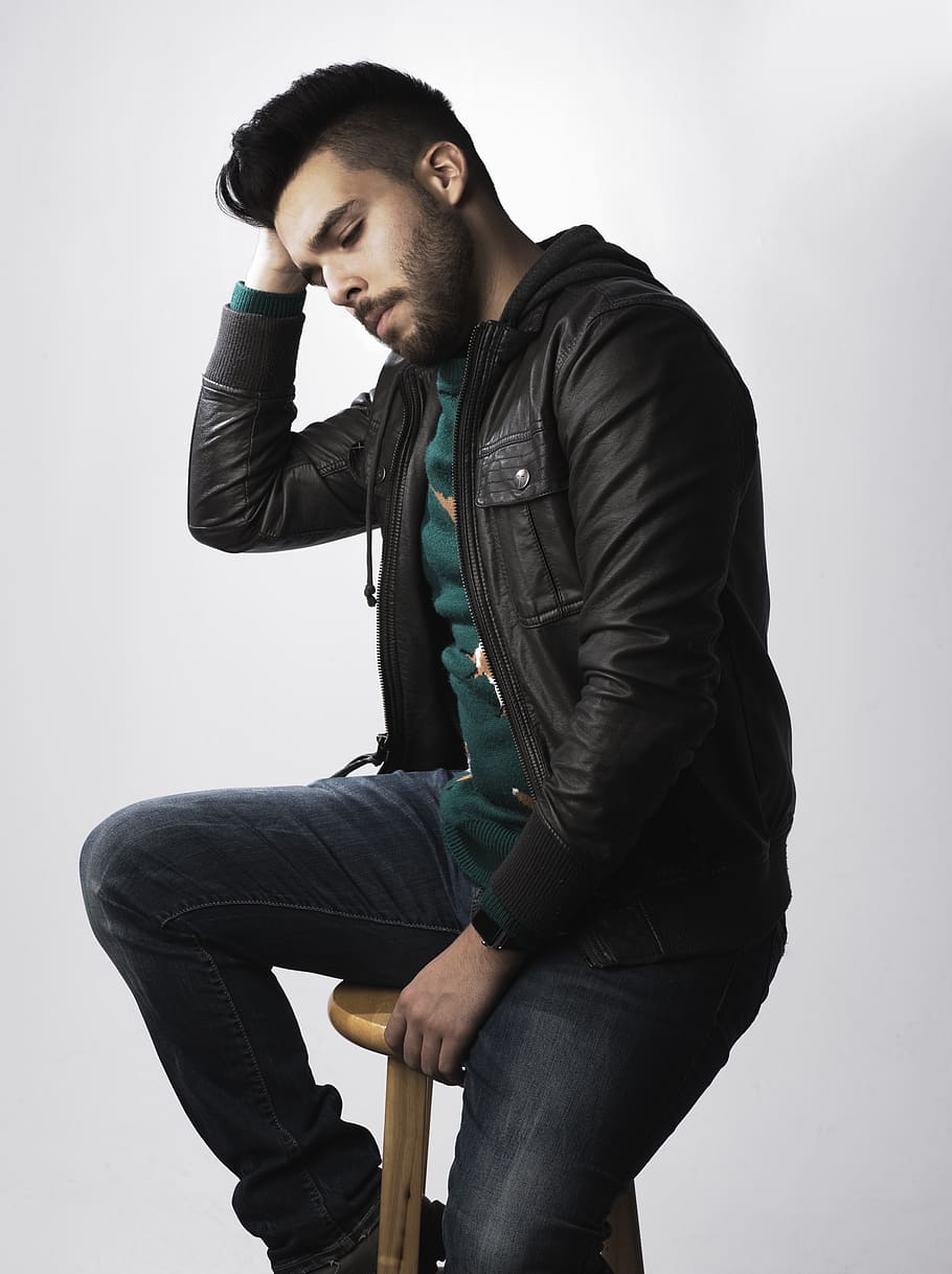 young men, one person, casual clothing, three quarter length HD wallpaper