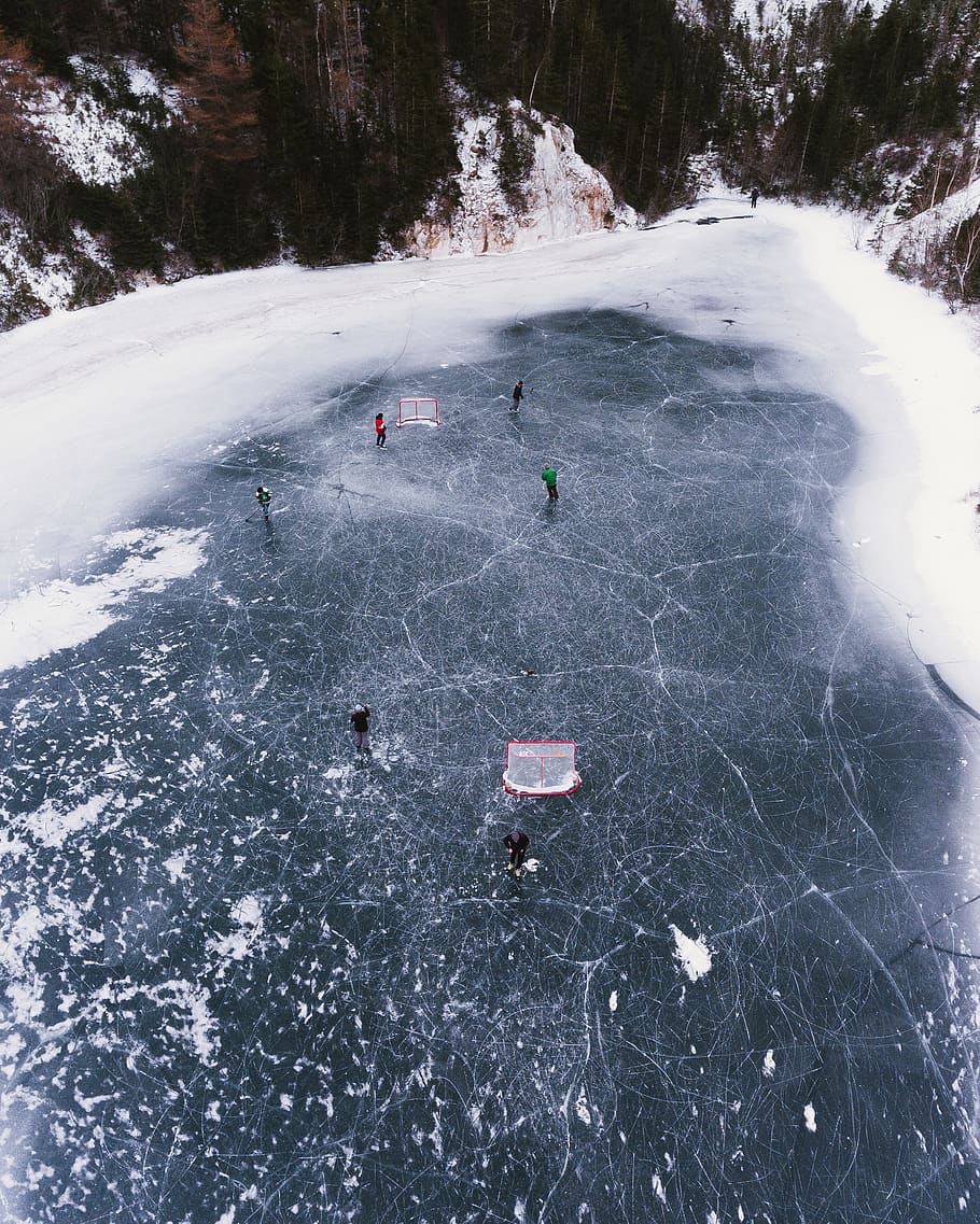 people ice skating during daytime, winter, cold temperature, sport HD wallpaper