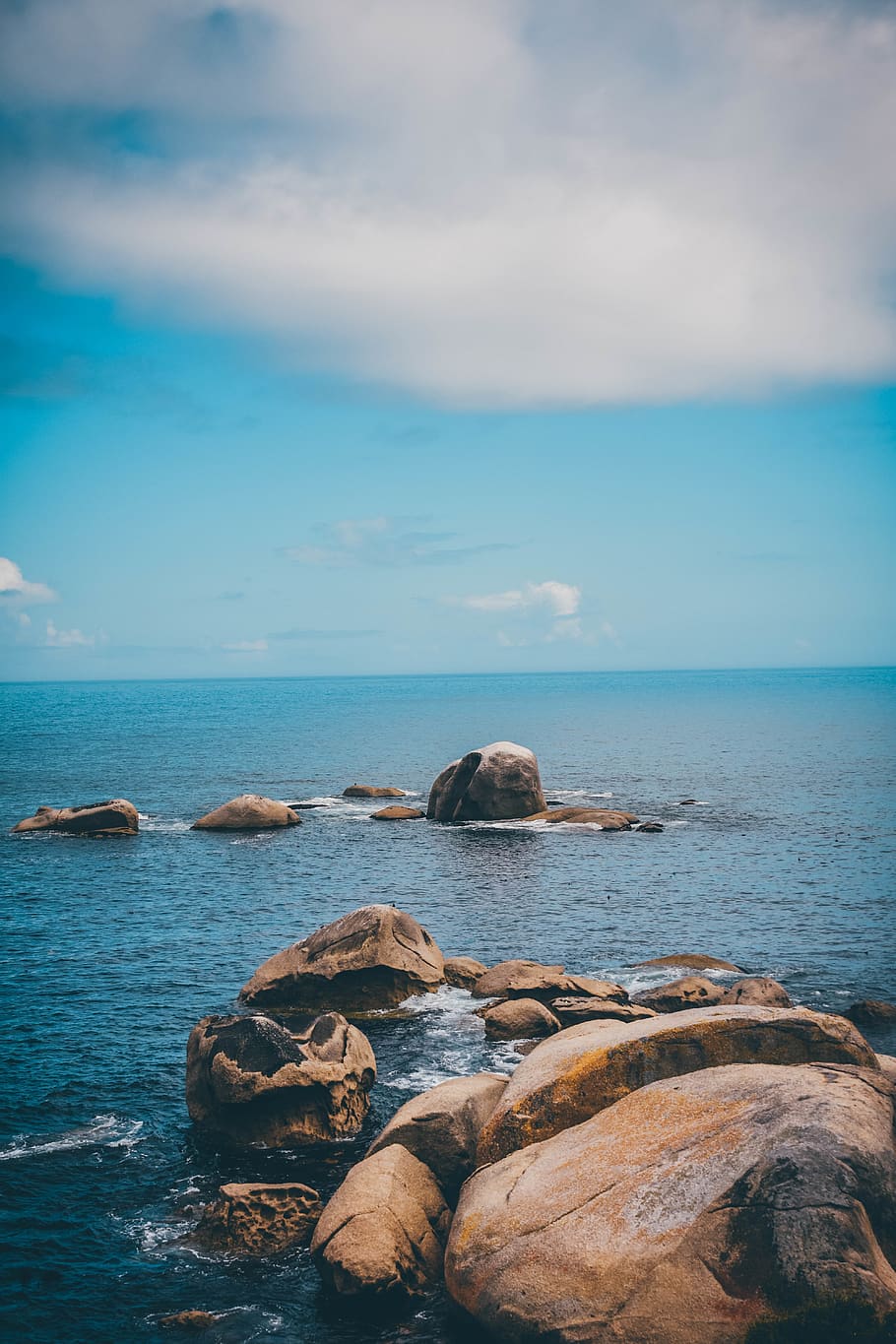 rocks near ocean, promontory, nature, outdoors, sea, water, shoreline HD wallpaper