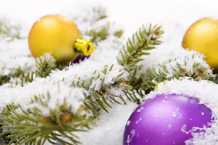 ball, snow, shine, isolated, wallpaper, decoration, fun, white HD wallpaper
