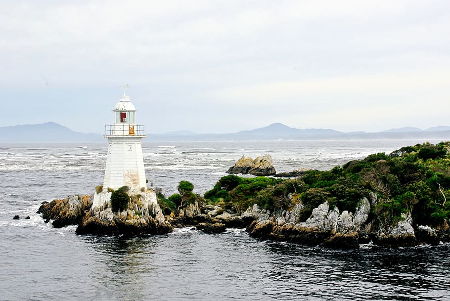lighthouse, warning, beacon, navigation, maritime, guide, safety HD wallpaper