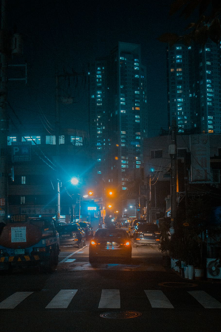 seoul, south korea, noir, cyberpunk, city, urban, lights, neon