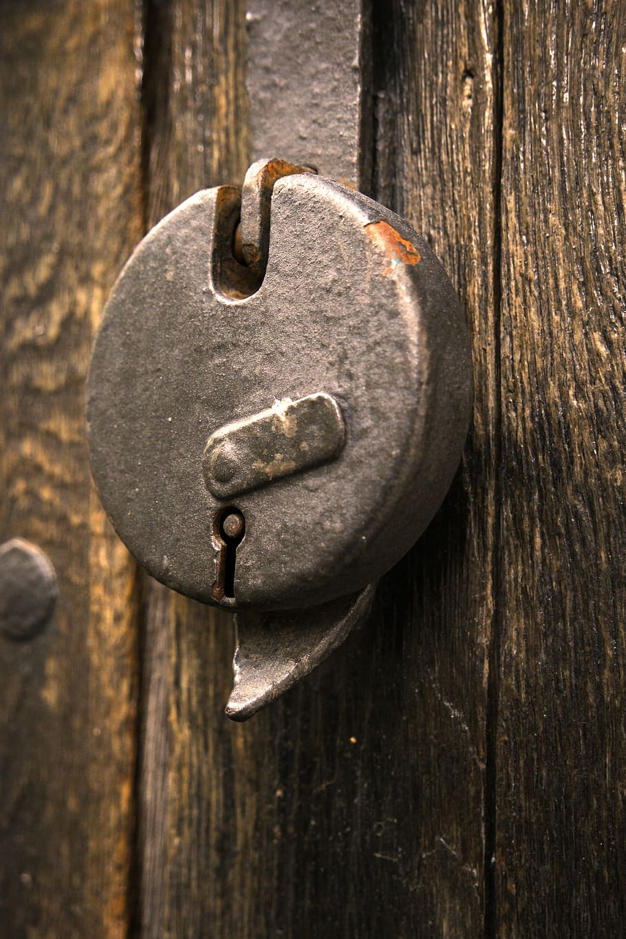 padlock, bolt, old, padlocks, closed, rusty, metal, door, wood HD wallpaper
