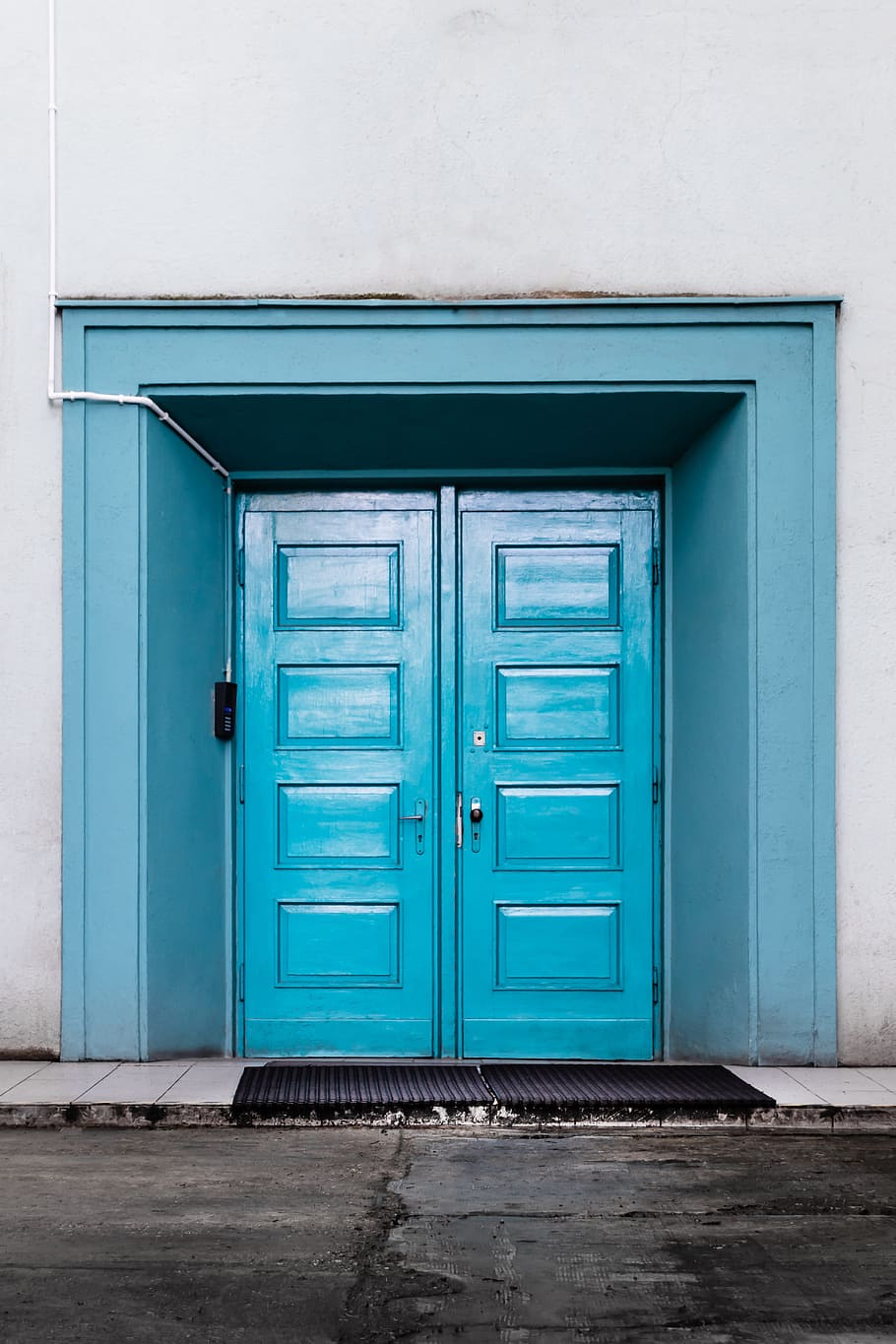 closed blue wooden door, entrance, doorway, street, sidewalk